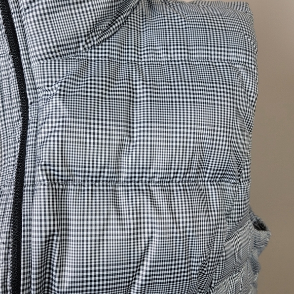 Lands' End White And Black Gingham Check Print Down Filled Puffer Vest Sz L Tall - Picture 12 of 16